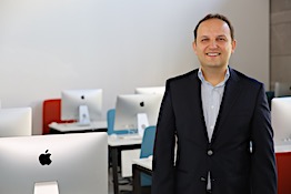 AGÜ Öğretim Üyesi Prof. Dr. Çağrı Güngör’e Türkiye Bilişim Derneği’nden Bilim Ödülü