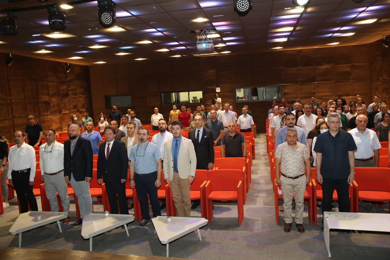 AGÜ de 15 Temmuz Demokrasi ve Milli Birlik Günü Programı