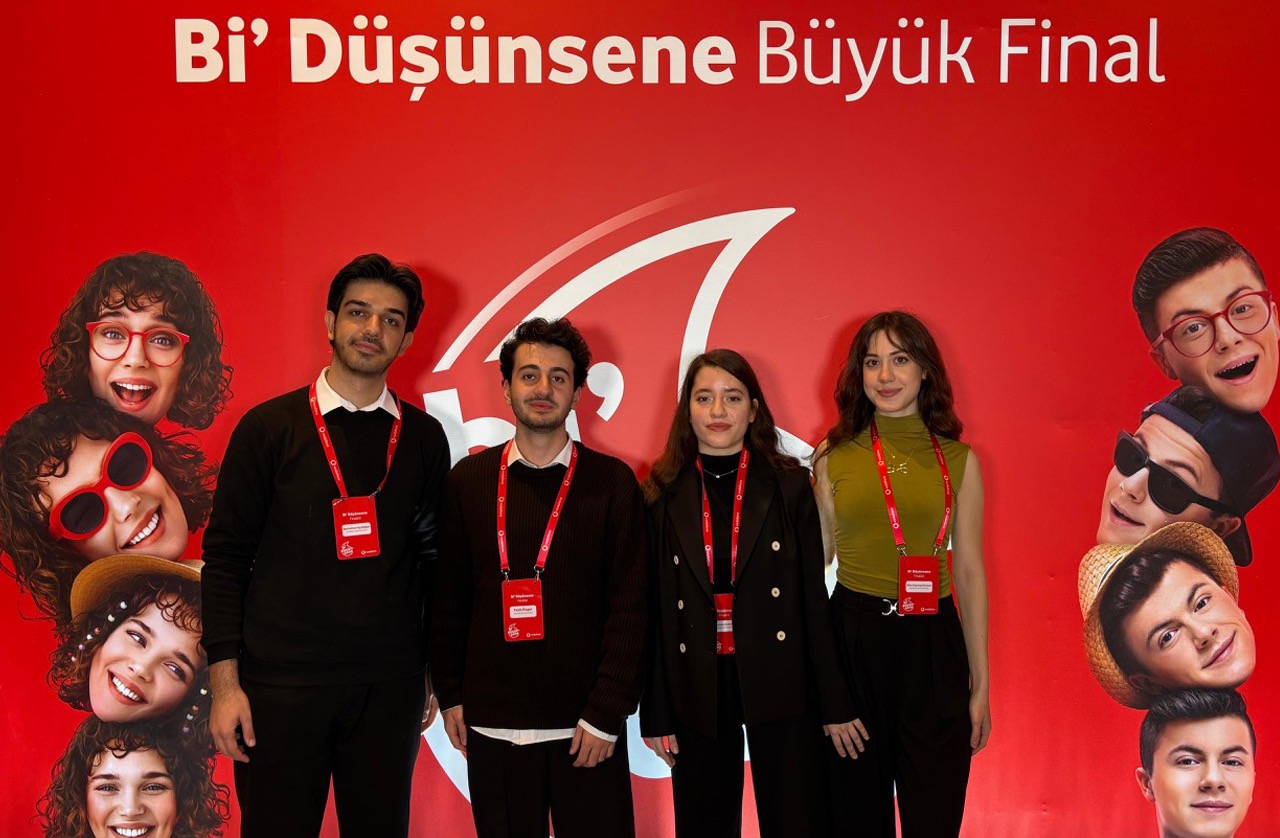 AGÜ Öğrencilerinin Projesi Vodafone’un “Bi Düşünsene” Yarışması’nda Finalde