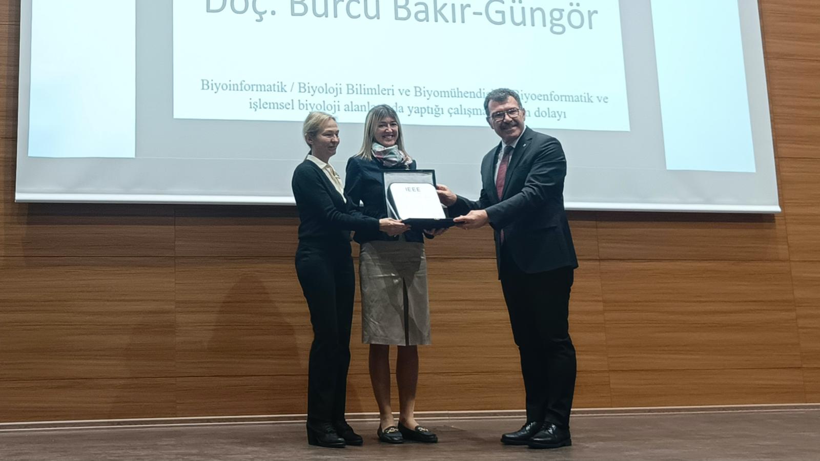 Doç. Dr. Burcu Bakır Güngör’e IEEE Türkiye’den Araştırma Teşvik Ödülü