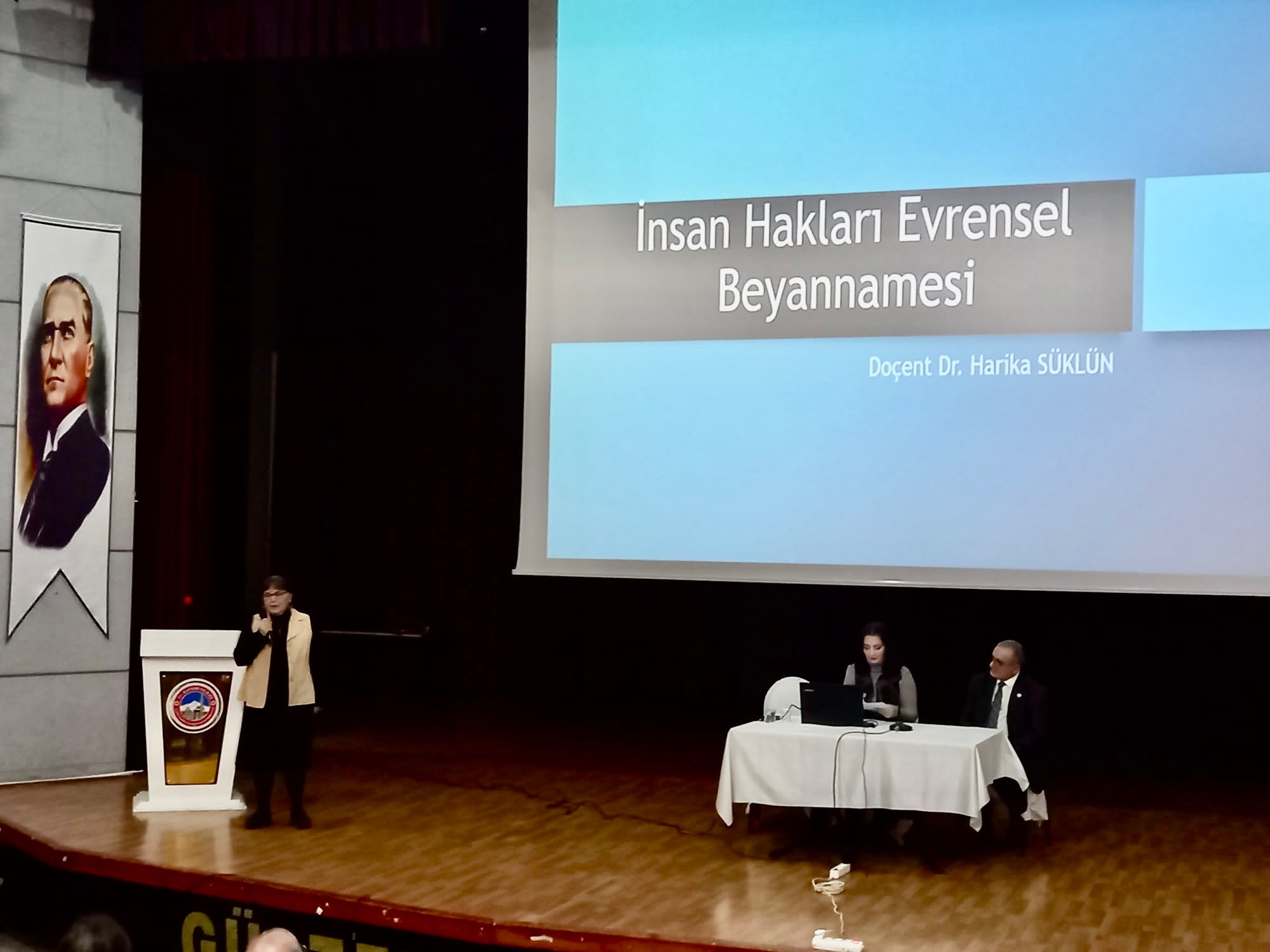 Muhtarlara İnsan Hakları ve Bilinçlendirme Paneli