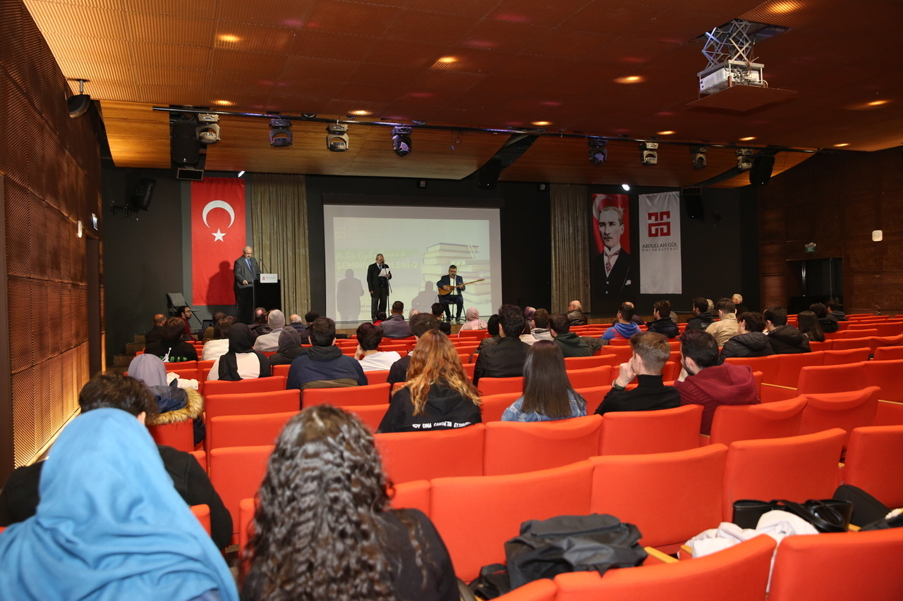 Kültür ve Edebiyat Kulübü’nden “Şehrin Şairleri-2” Şiir Dinletisi