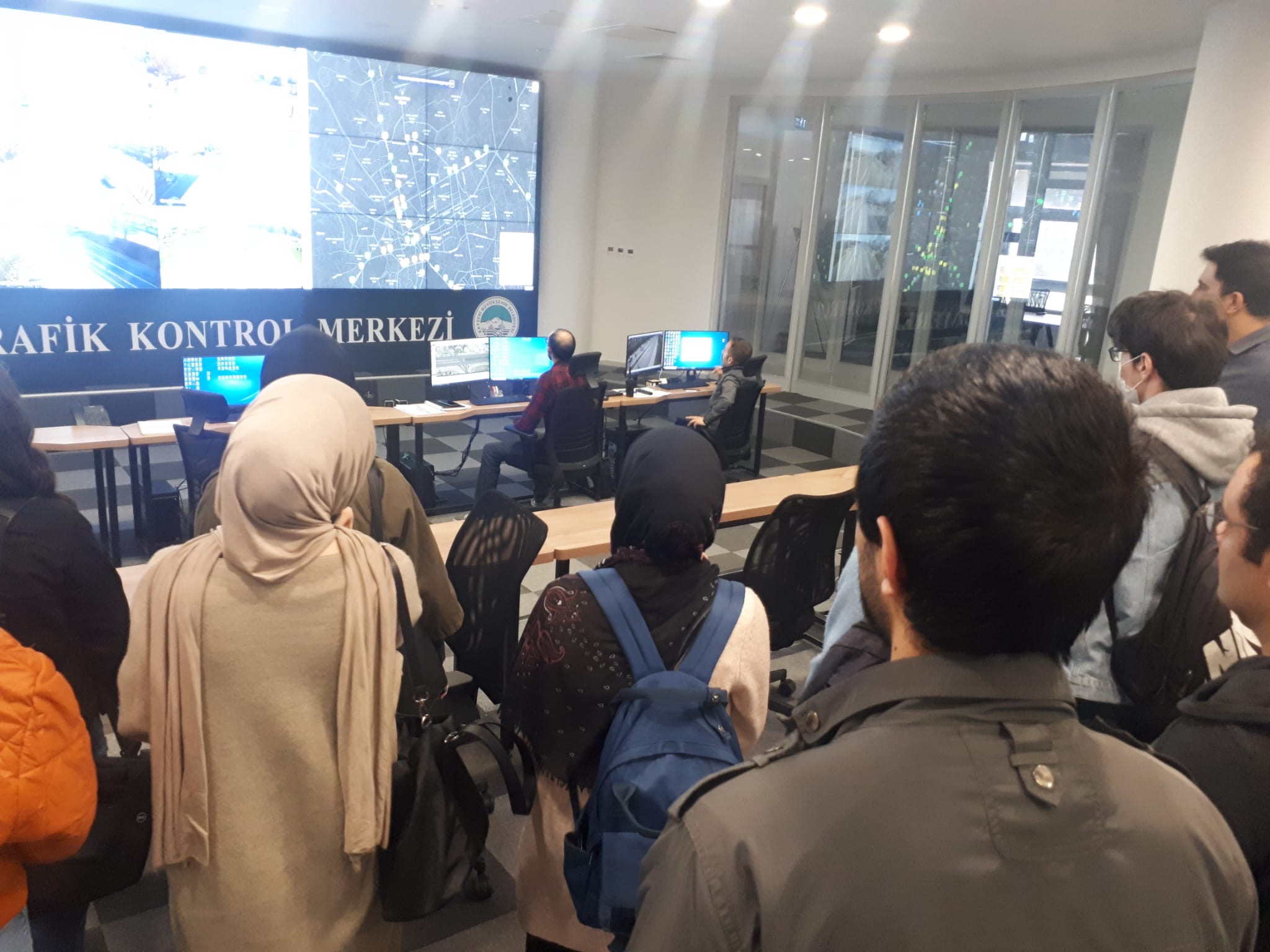 AGÜ Öğrencilerinden Trafik Kontrol Merkezi’ne Ziyaret